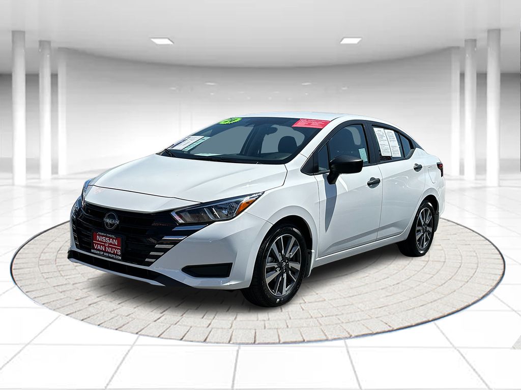 2024 Nissan Versa S FWD