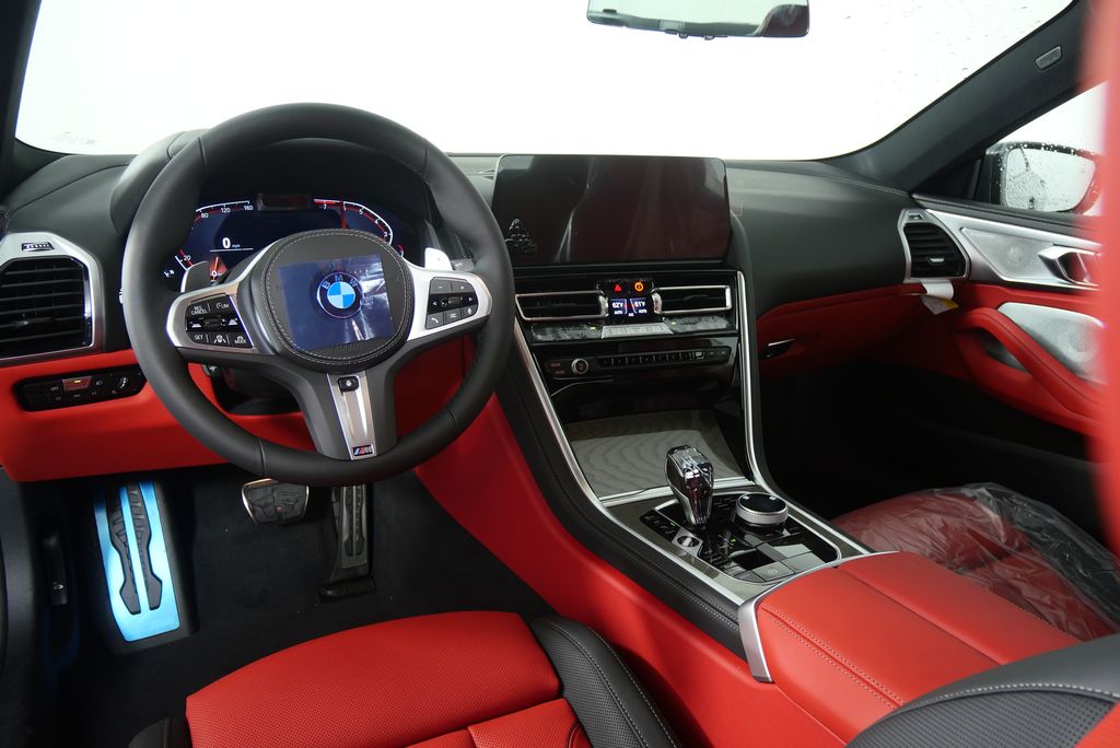 Thumbnail: 2026 BMW 8 Series - 17