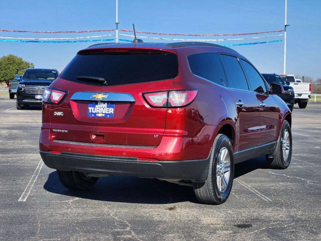 2017 Chevrolet Traverse 2LT 5