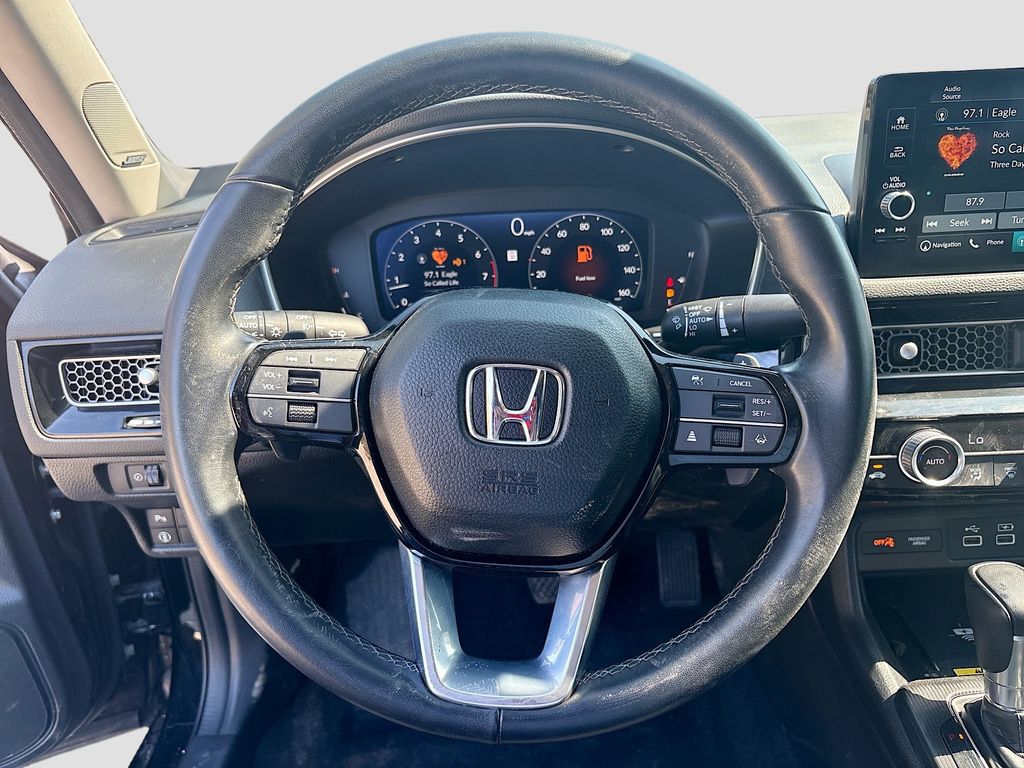 Used 2023 Black Honda Touring image 11