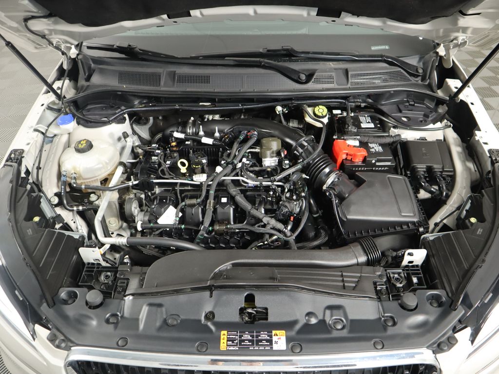 Thumbnail: 2022 Lincoln Corsair - 29