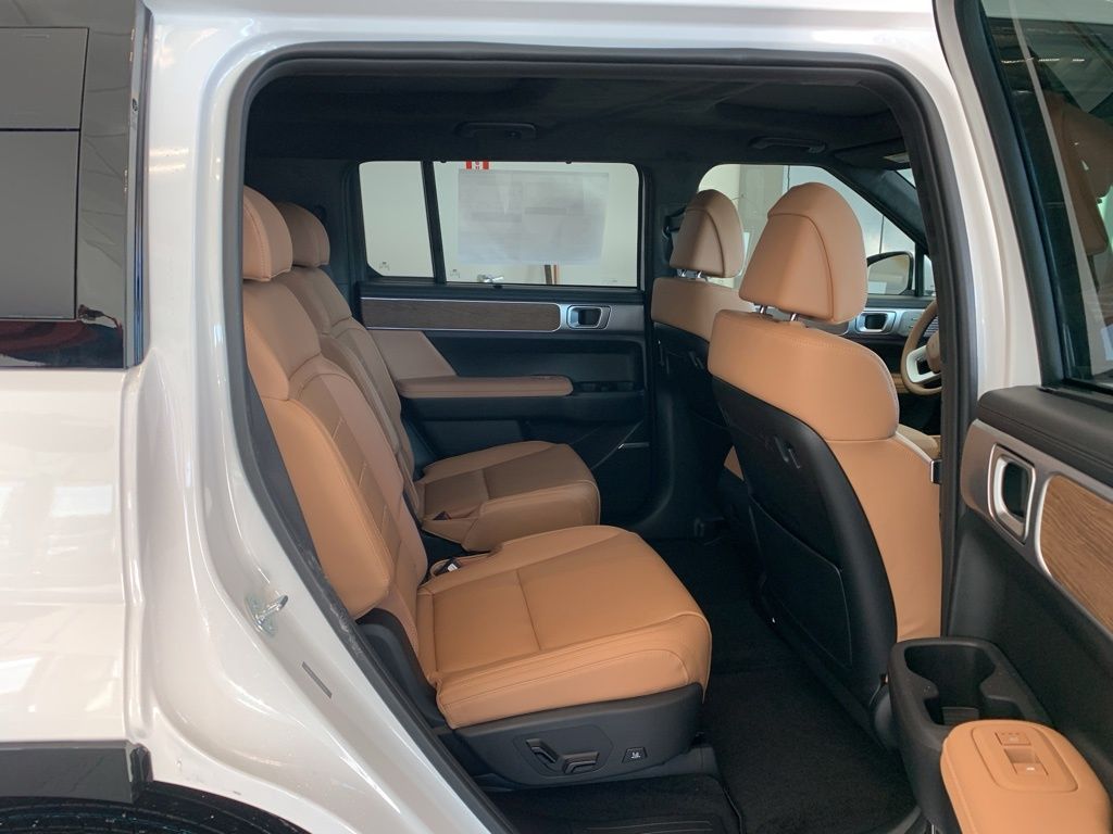 New 2026 White Hyundai Calligraphy image 18