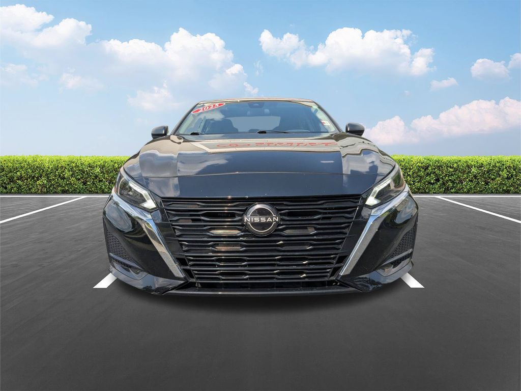 Used 2025 Nissan Altima Sedan