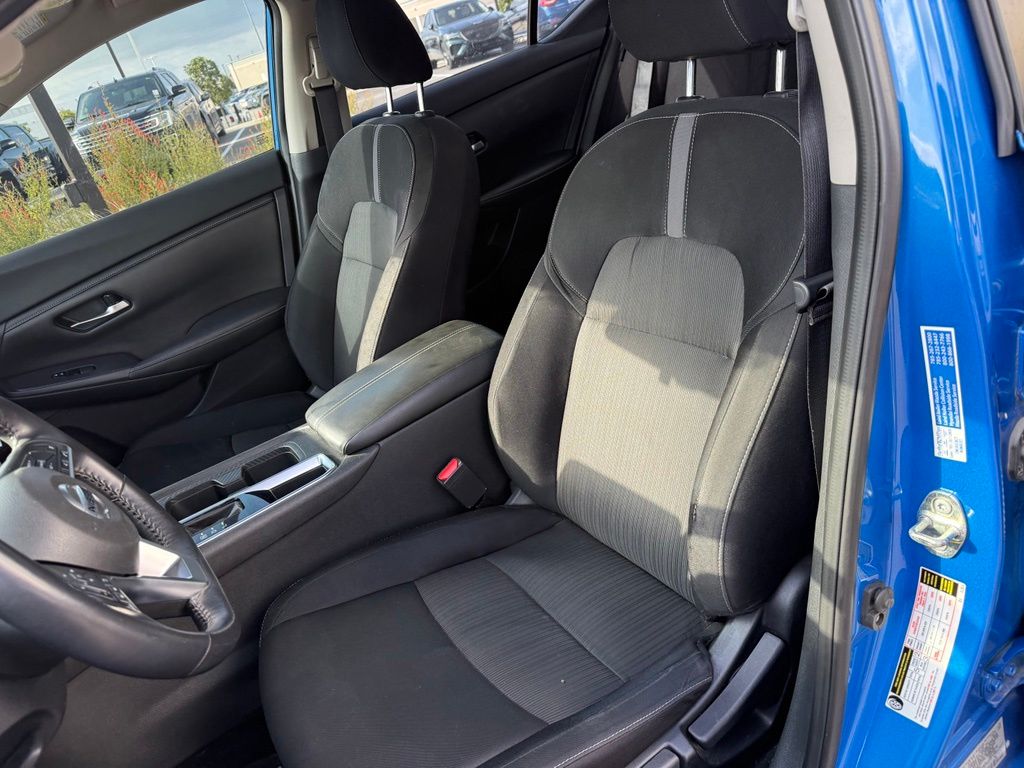 Thumbnail: 2021 Nissan Sentra - 8
