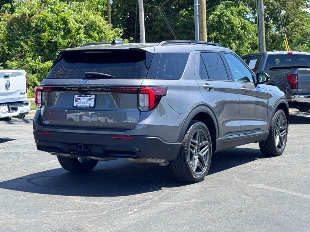 FordExplorer17