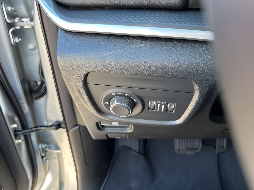 New Car 2025 Jeep Grand Cherokee L  For Sale Under $50,000 In Austin, Texas