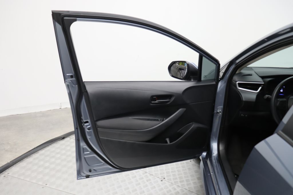 2024 Toyota Corolla LE 16
