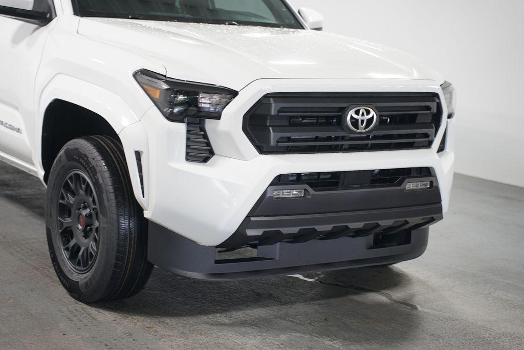 2025 Toyota Tacoma SR5 4