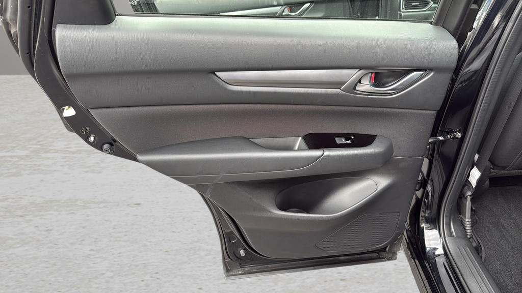2023 Mazda CX-5 2.5 S Black at Sutliff Volkswagen