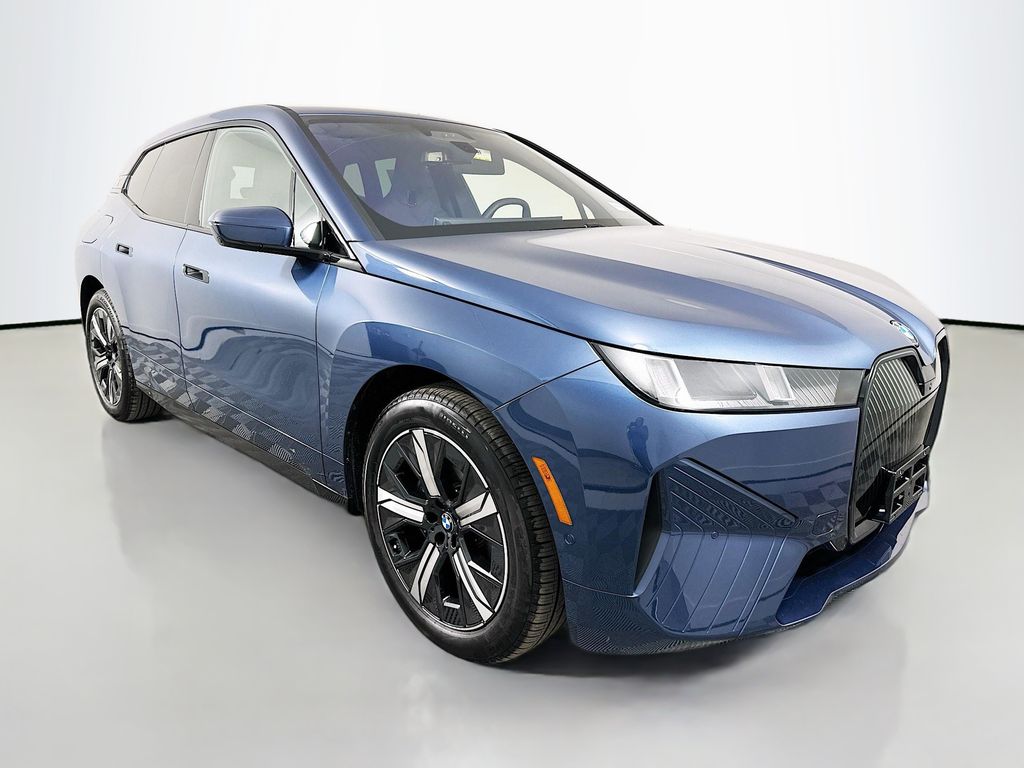 Thumbnail: 2026 BMW iX - 3