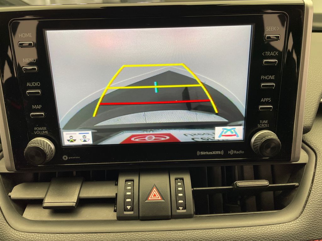 Thumbnail: 2020 Toyota RAV4 - 26