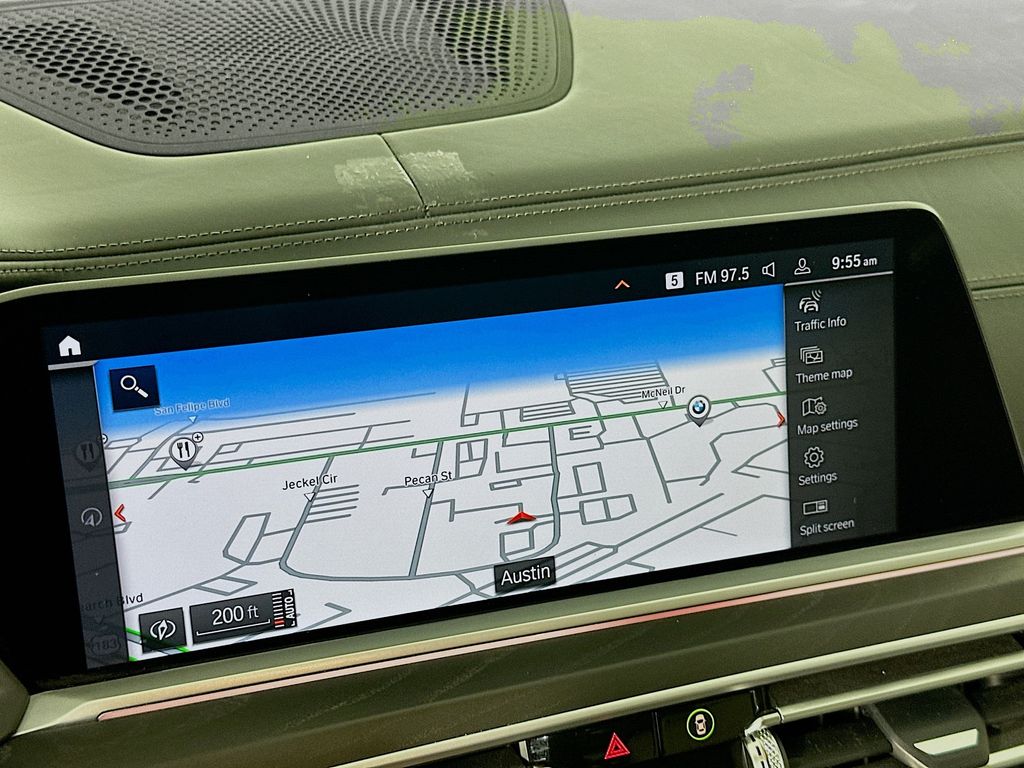 2022 BMW X7 xDrive40i 13