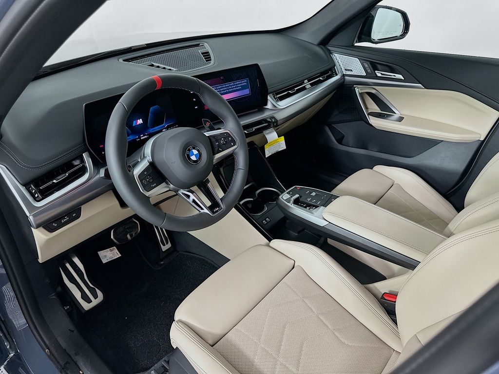 2025 BMW X1 M35i 9