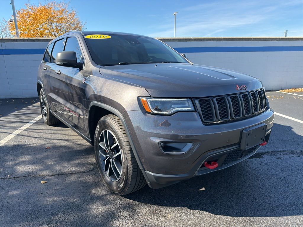 Thumbnail: 2019 Jeep Grand Cherokee - 7