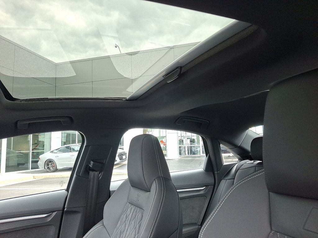 Thumbnail: 2025 Audi S3 - 14