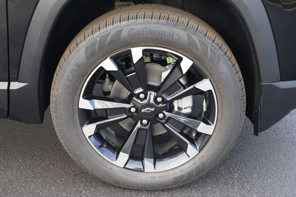 Thumbnail: 2026 Chevrolet Equinox - 11