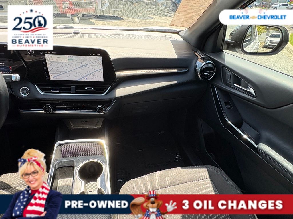 Used 2025 Chevrolet Equinox SUV