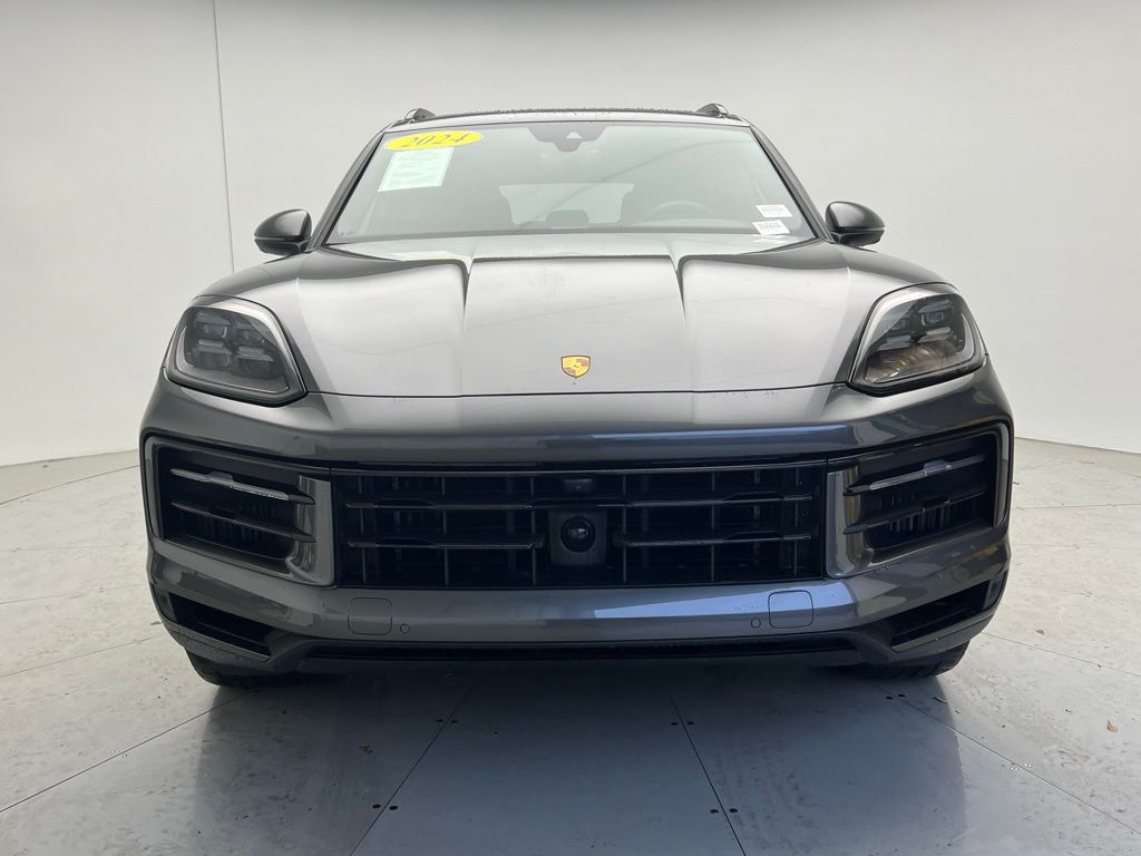 Thumbnail: 2024 Porsche Cayenne - 25