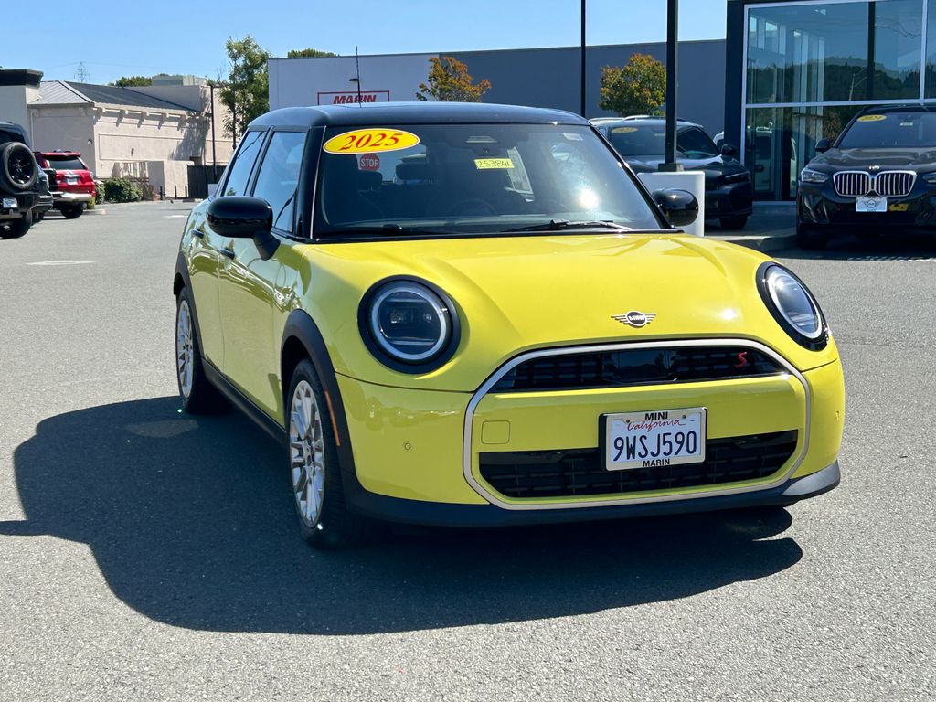 Thumbnail: 2025 MINI Cooper - 7