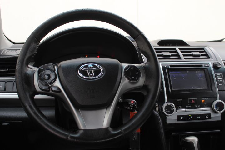 Used Car 2014 Toyota Camry  L For Sale Under $12,000 In Georgetown, Texas