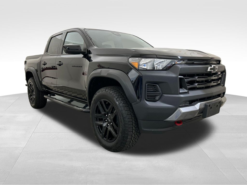 Used 2023 Black Chevrolet Trail Boss image 9