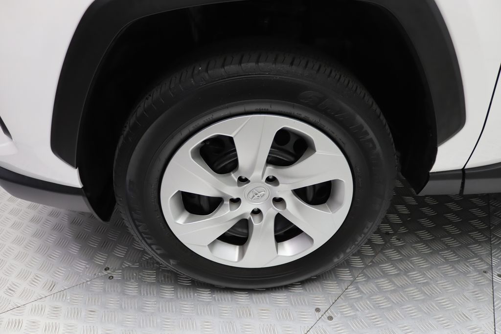 Thumbnail: 2023 Toyota RAV4 - 4