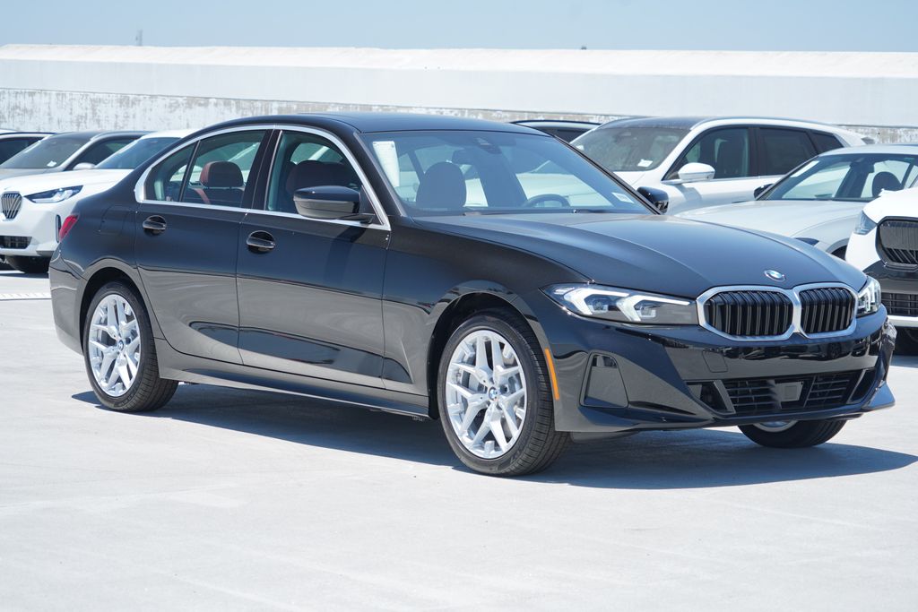 Thumbnail: 2026 BMW 3 Series - 3