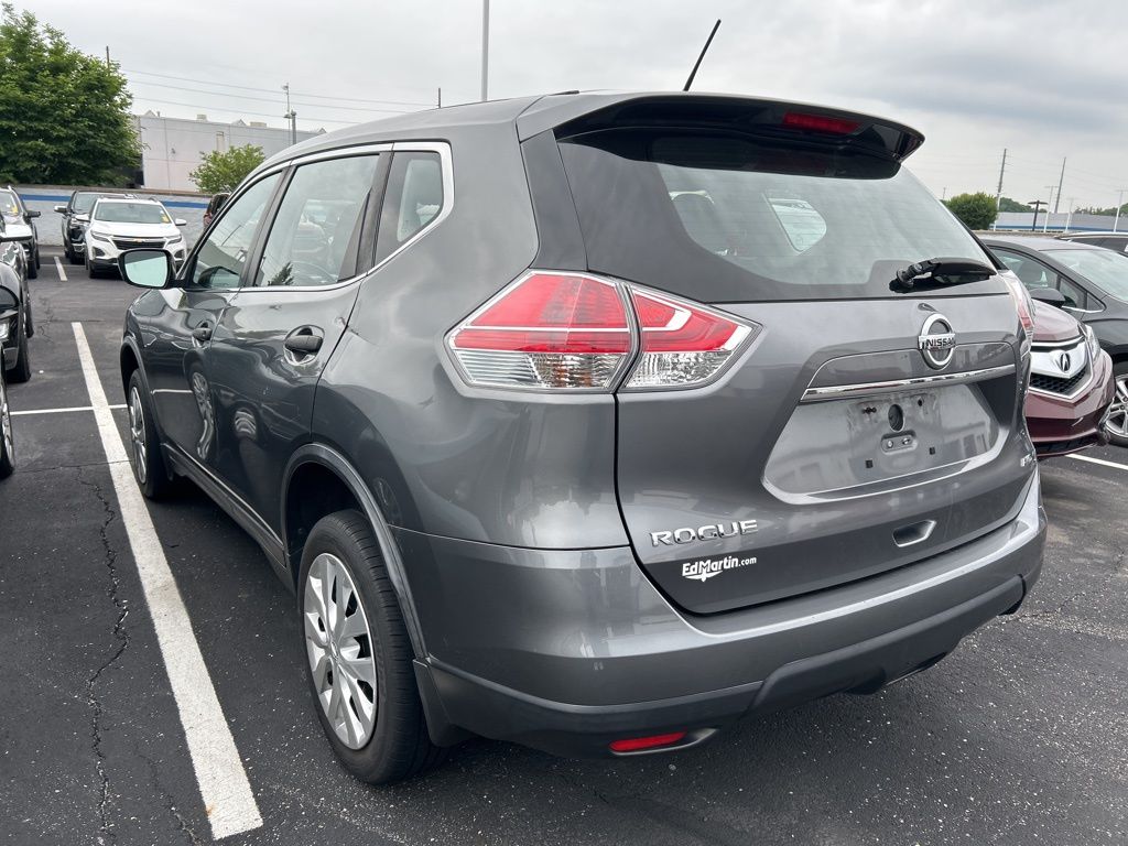 2016 Nissan Rogue S 2