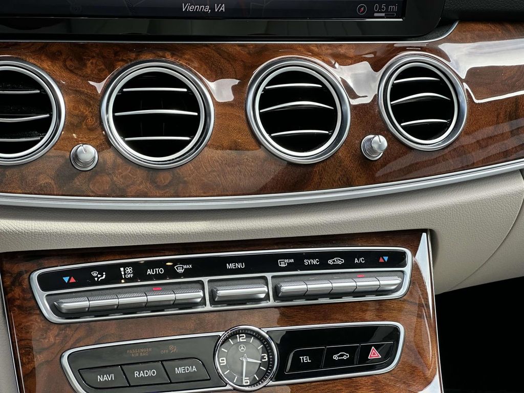 2019 Mercedes-Benz E-Class E 300 12