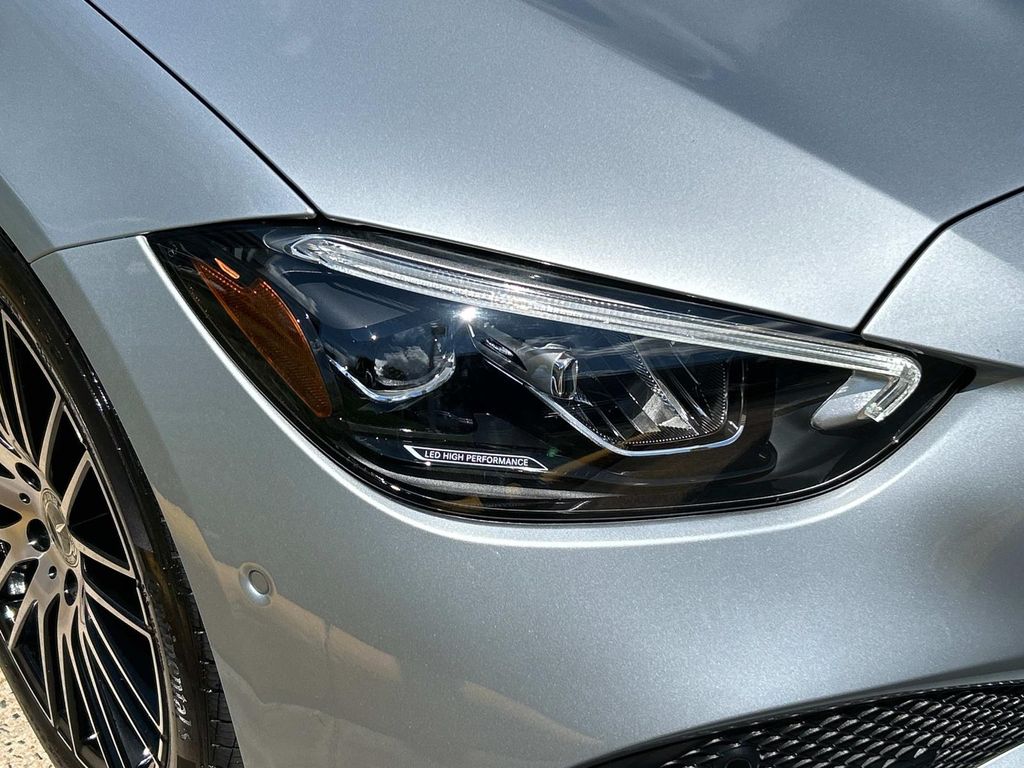 Thumbnail: 2024 Mercedes-Benz C-Class - 4