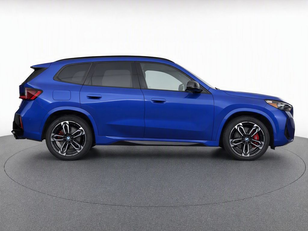 Thumbnail: 2024 BMW X1 - 6