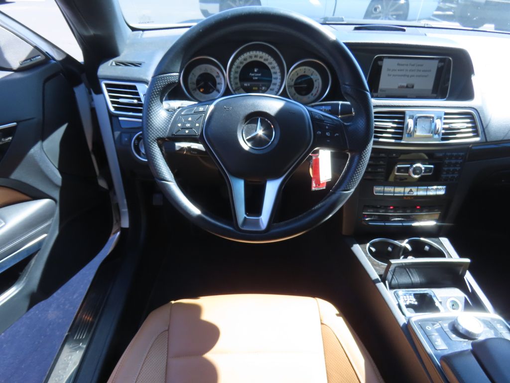 Thumbnail: 2014 Mercedes-Benz E-Class - 5