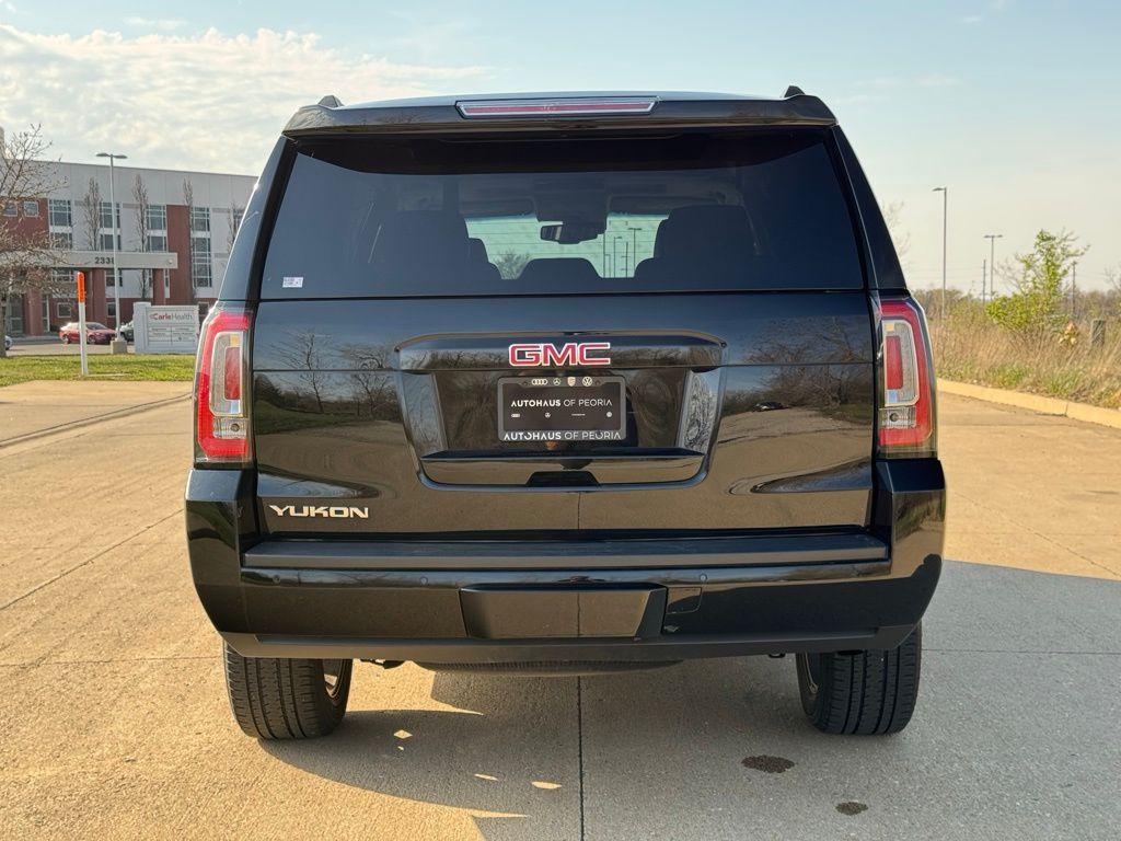 2019 GMC Yukon SLT photo