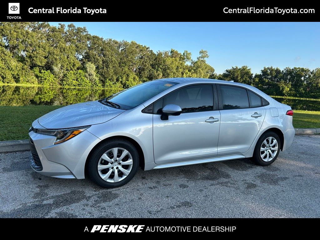 Thumbnail: 2023 Toyota Corolla - 1