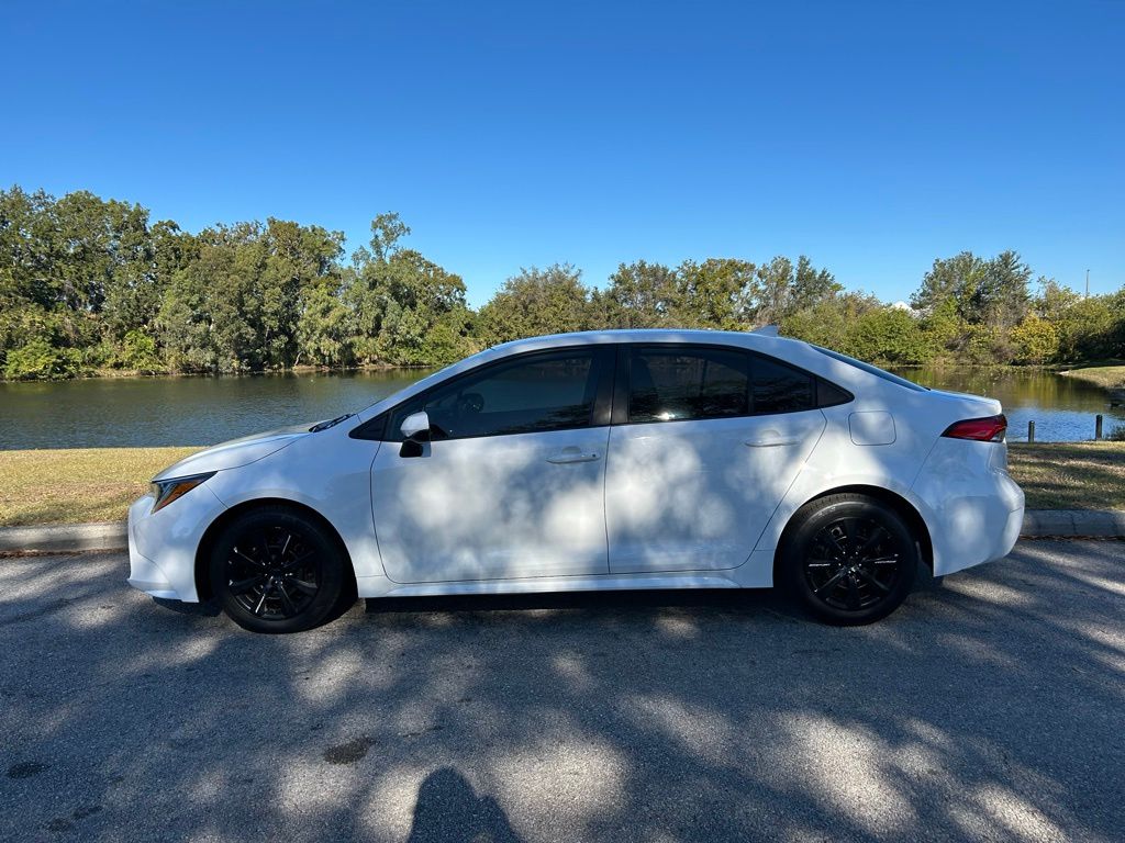 Thumbnail: 2023 Toyota Corolla - 2