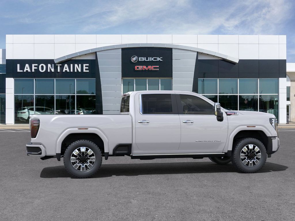 2024 GMC Sierra 3500HD Denali 5