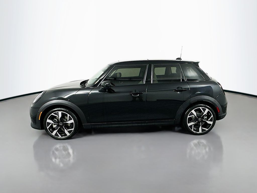 2025 MINI Cooper S 8