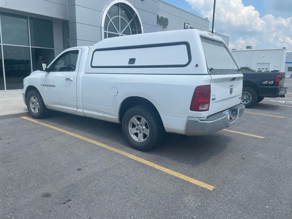 Used 2011 White Ram SLT image 3