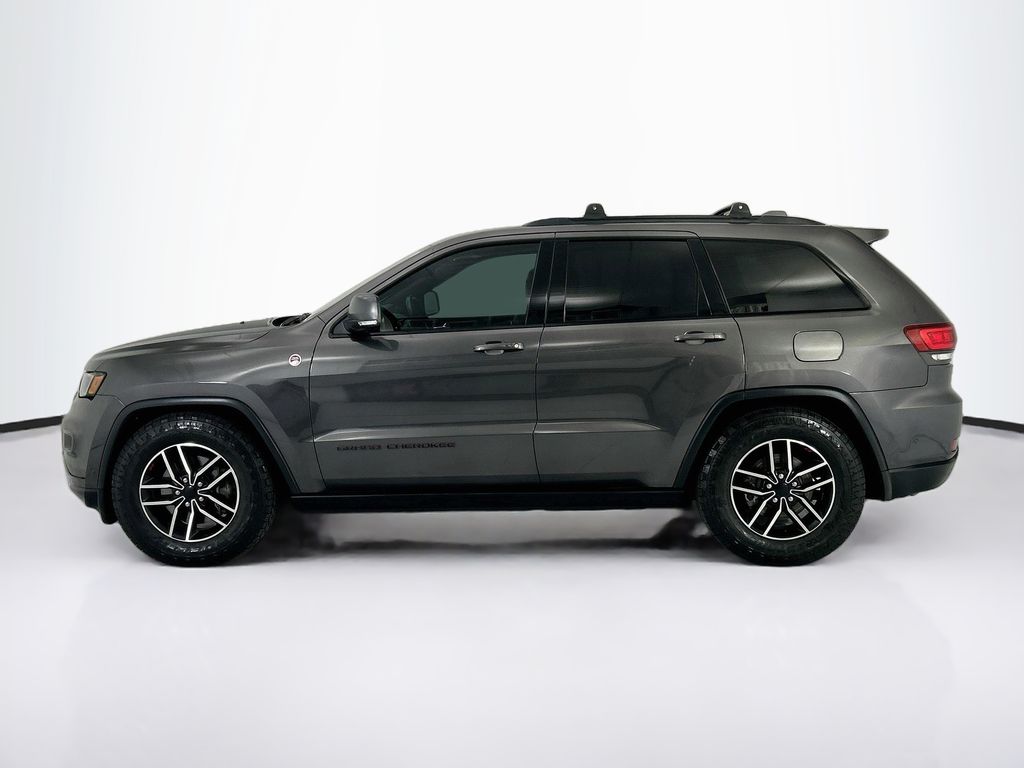 Thumbnail: 2021 Jeep Grand Cherokee - 8