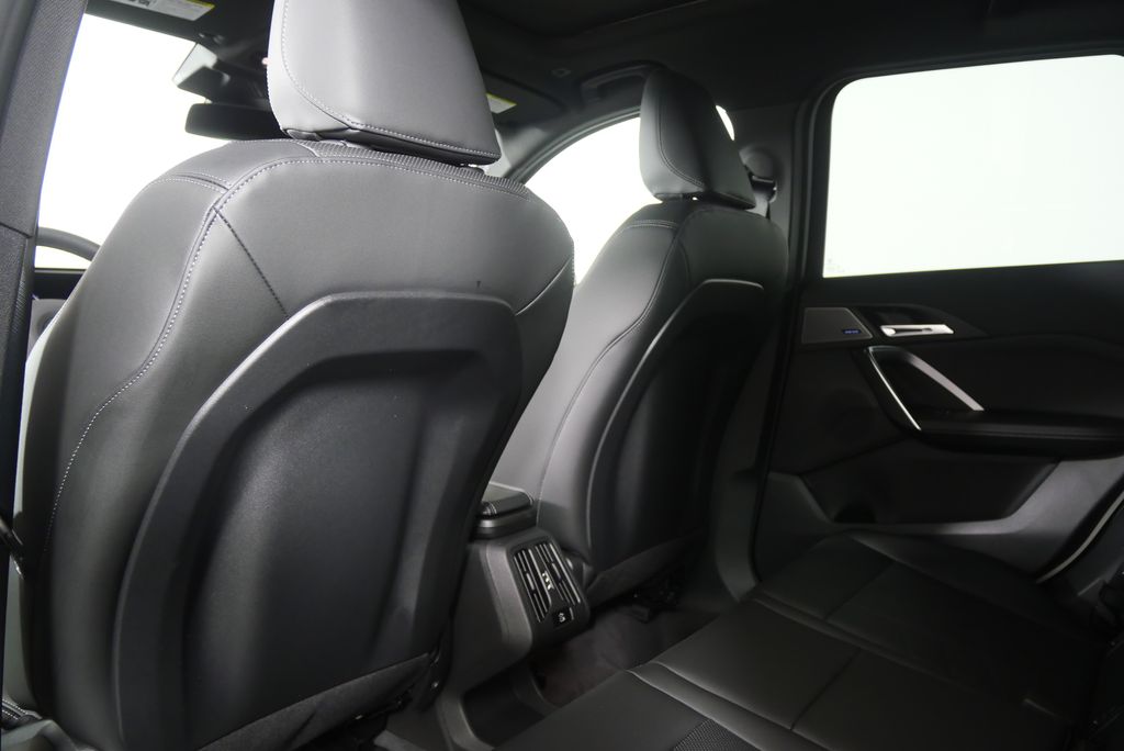 Thumbnail: 2026 BMW X1 - 17