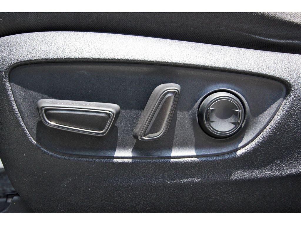 2022 Toyota RAV4 XLE White at Emmons Autoplex
