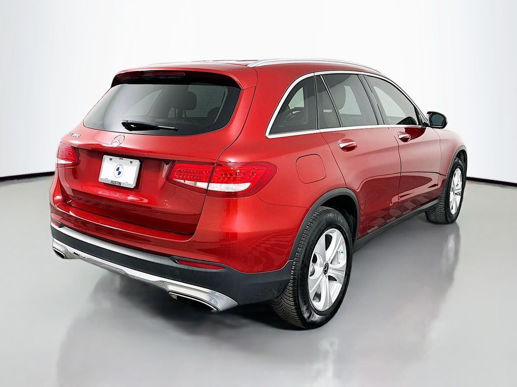 2018 Mercedes-Benz GLC 300 5