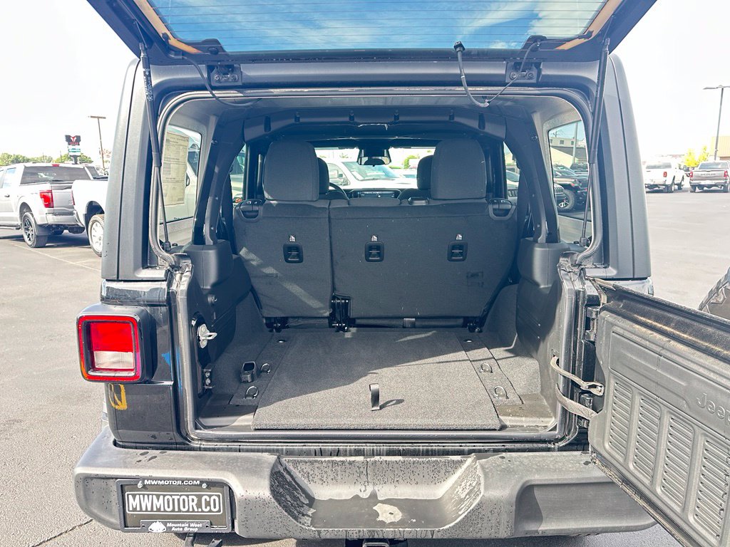 New 2026 Jeep Wrangler SUV