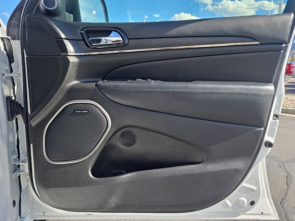 Used 2021 White Jeep High Altitude image 48