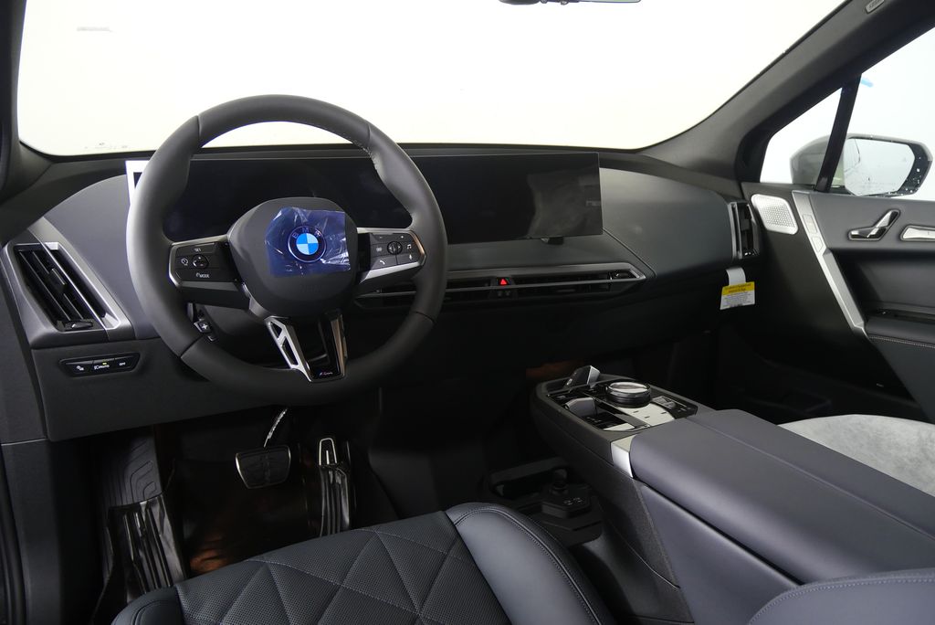 Thumbnail: 2026 BMW iX - 19