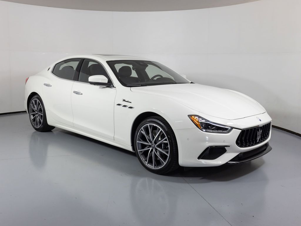 2023 Maserati Ghibli Modena RWD
