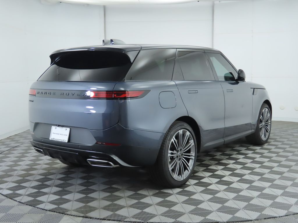 Thumbnail: 2025 Land Rover Range Rover Sport - 5