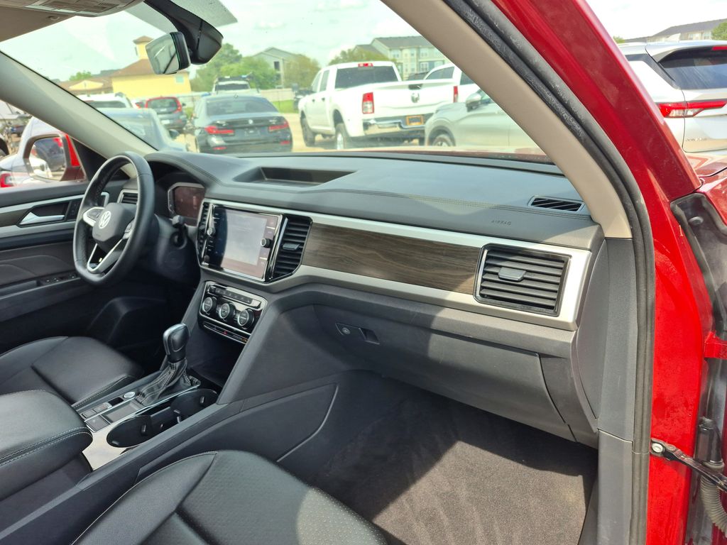 2022 Volkswagen Atlas 3.6L V6 SE w/Technology Red at DeMontrond Auto Country