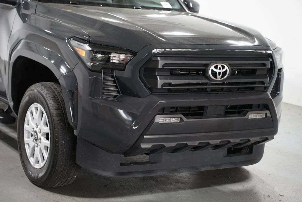 Thumbnail: 2024 Toyota Tacoma - 4