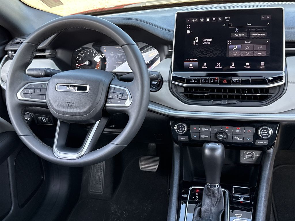 Used 2025 Jeep Compass SUV